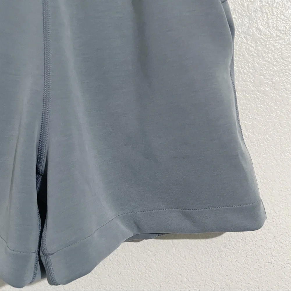 Lululemon Softstreme High-Rise Short 4” in Belgian Blue‎